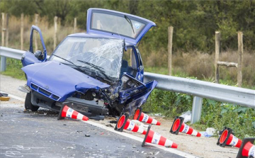 Halálos baleset történt a 21-es főúton