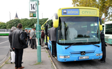 Kismamáknak ingyenesek a siófoki buszok