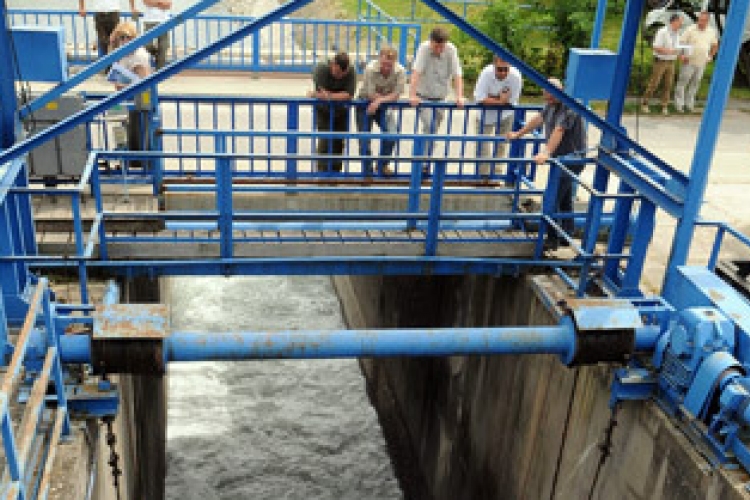 Balaton: 124 centi a vízállás, megnyitották a Sió-zsilipet