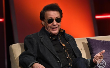 Elhunyt Fenyő Miklós