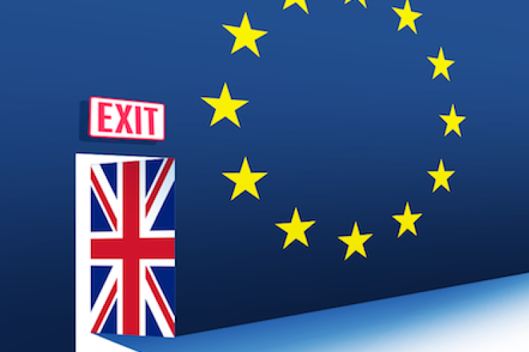 Tovább halasztanák a britek a Brexitet, Johnson károsnak tartaná a kérés teljesítését