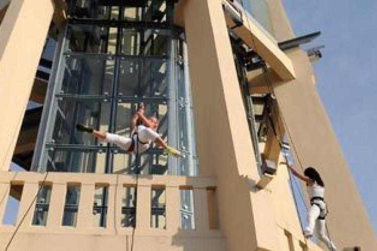 Lélegzetelállító mutatványok a 101 éves siófoki „öreg hölgyön”