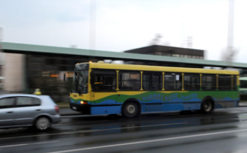 Vonat a helyi járat helyett: fonódnak a siófoki buszok is