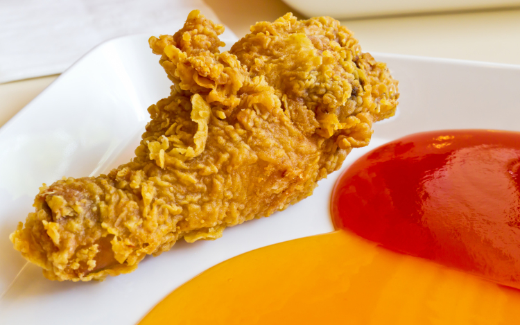Bőrbotrány miatt bírság a McDonald's-nak