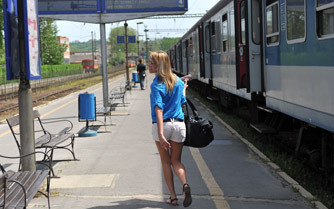 Nagy a felháborodás: főidény előtti sarc a vasúton?